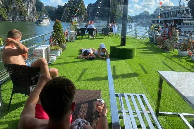 1 Day Tour to Halong Bay Cruise from 3 - 5 star Cruise & Transfer - The long road from Hanoi to Tuan Chau Island