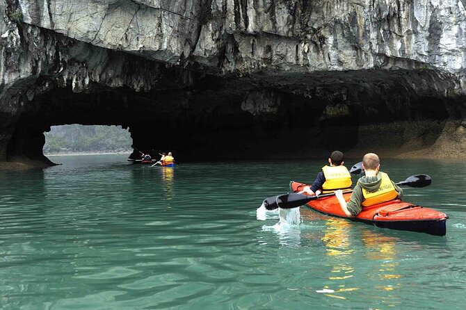 1 Day Tour to Halong Bay Cruise from 3 - 5 star Cruise & Transfer - Titop Island for swimming and the best high view