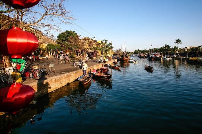 10-Day Vietnam Itinerary | Discover Vietnam’s top attractions - Day 8: Ho Chi Minh City and the Cu Chi Tunnels