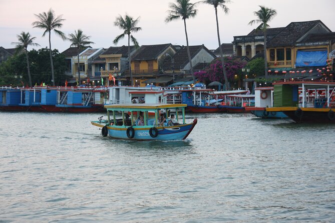 15-Day Tour to Explore Vietnam - Ho Chi Minh City, Cu Chi, and the story of the war