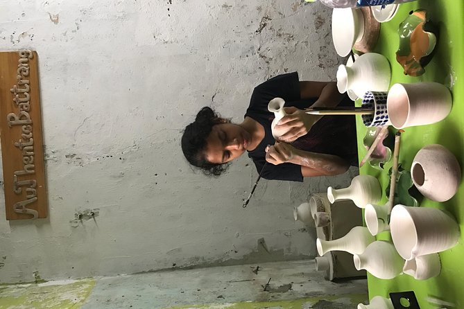 2.5 hours Ceramics Painting Workshop In Hanoi Old Quarter - Is $28 a Fair Price?