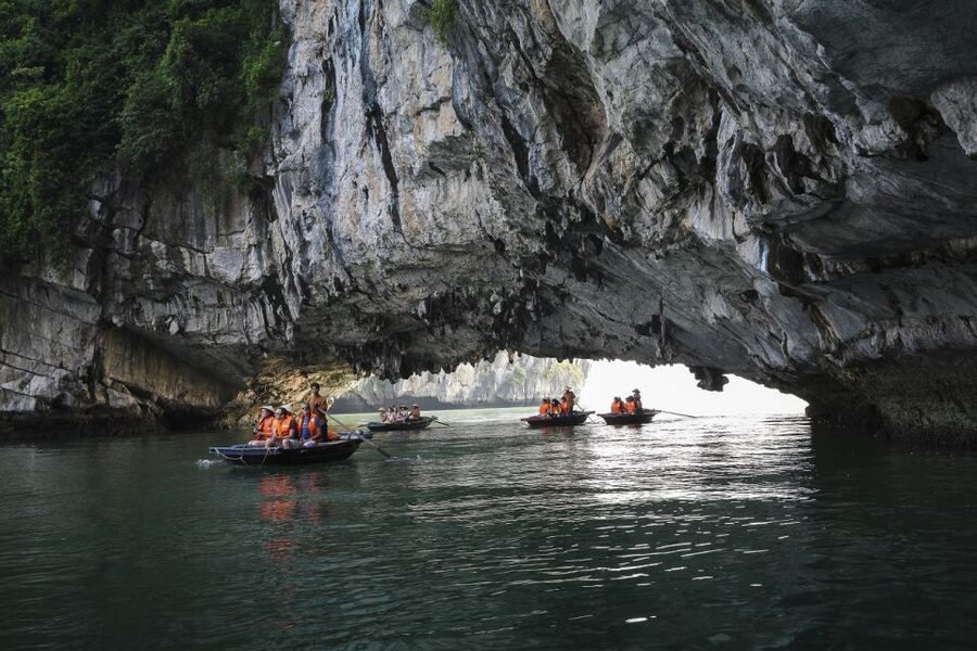 2-Day Ha Noi - Ninh Binh - Ha Long Bay Highlights Tour - Ha Long Bay by Cruise, With Lunch on Board