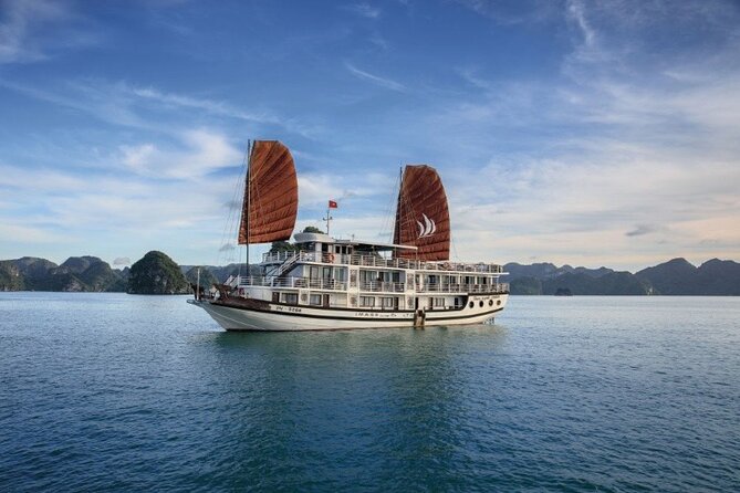 2-Day In Halong Bay Cruise With Transfer From Hanoi - Evening on the boat and the missing extras