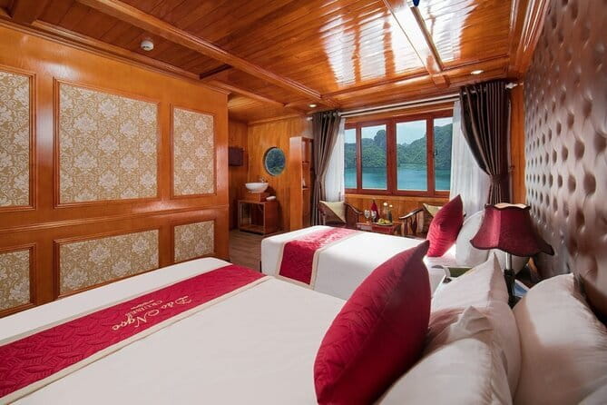 2 Days 1 Night Lan Ha, Ha Long Bay Tour With Licensed Guide - Lan Ha Bay, caves, and lunch on day one