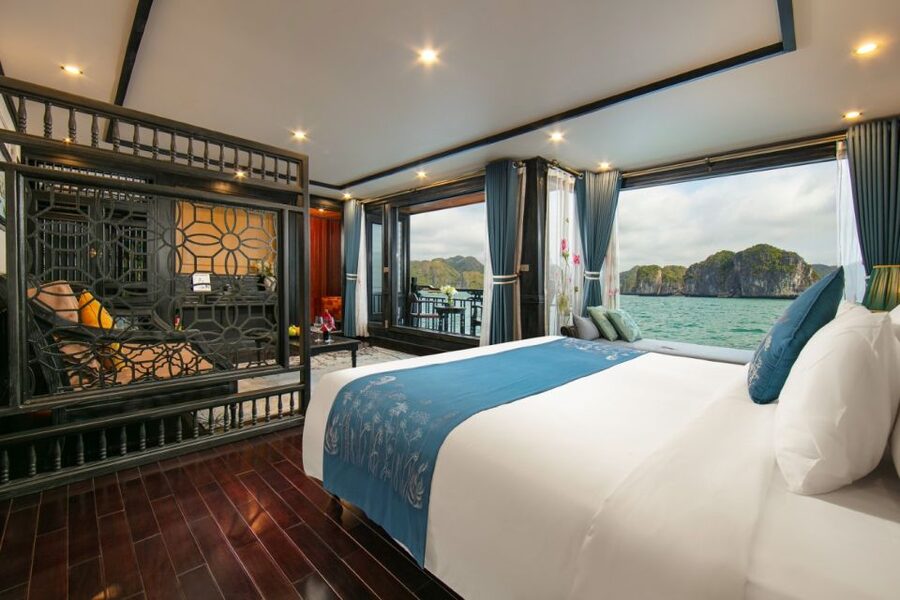 3-Day 2-Night Lan Ha Bay 5-Star Cruise - Day one: Light and Dark Cave by kayak or local boat