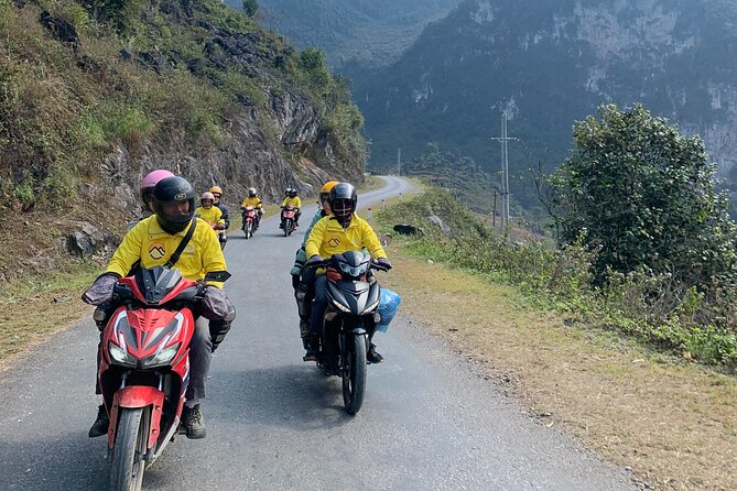 3-Day Ha Giang Loop Tour from Ha Noi and Return - Day 2: Ma Pi Leng Pass and the most dramatic road