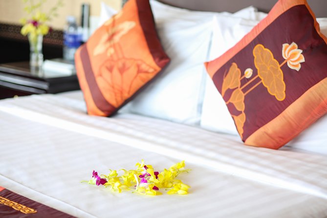 3-Day Halong Bay Cruise on the Starlight - Two nights on the Starlight in Halong Bay