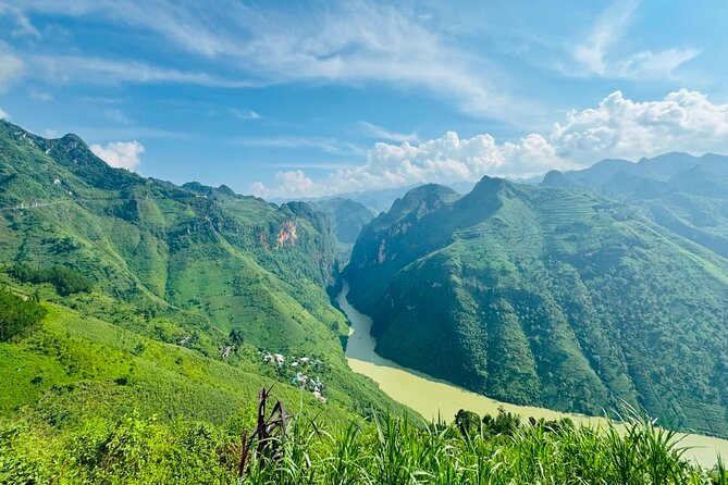 3 Days and 2 Nights Ha Giang Loop Tour - Safety, weather, and physical effort
