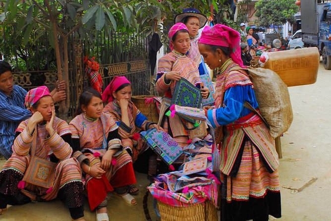 3-Night Sapa Trek and Homestay with Round Trip Transfer from Hanoi - Giang Ta Chai, bamboo forest, and the second trek