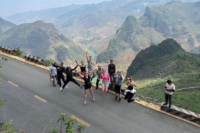 4D3N loop tour with Easyrider 150cc (small group + private rooms) - Waterfalls, caves, and optional adventure