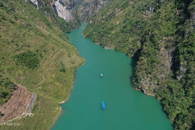 5 Days 4 Nights Ha Giang Cao Bang Ban Gioc - Free Drom 1N before - Day 4: Ban Gioc Waterfall and Tay Stone Village