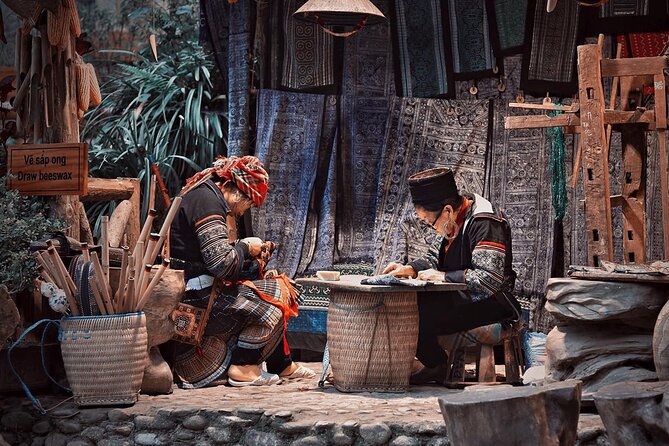 7 Days Vietnam Travel (Hanoi- Ninh Binh - Sapa - Ha Long) - Kayaking, Luon Cave, and the trip back to Hanoi