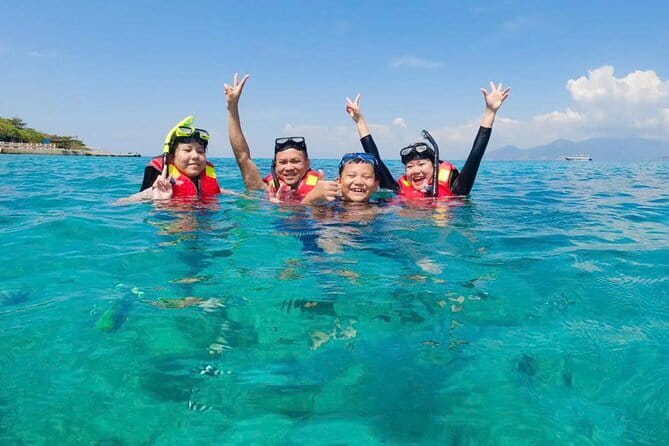 9-Day Vietnam Tour | Explore the North and Central | Top Packages - What $899 covers, and what it really means