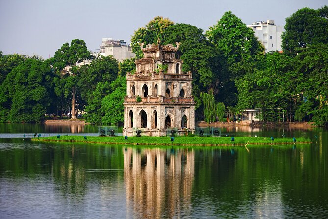 All Inclusive Hanoi Private Tour - A morning beside Ba Dinh Square
