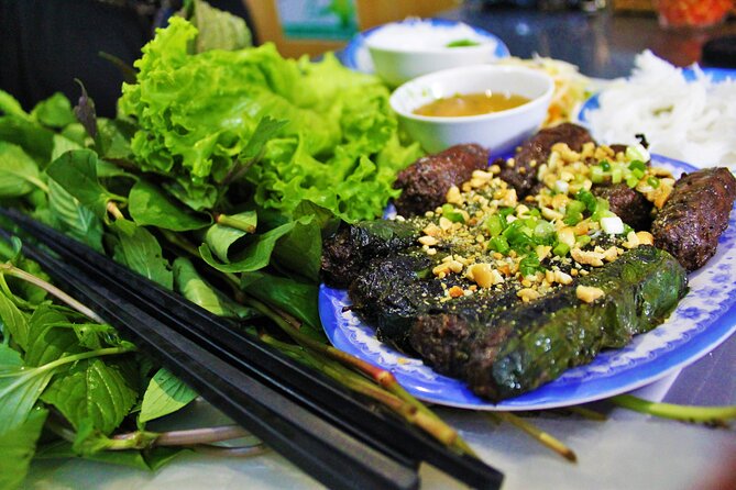 Award-winning Saigon Food Tour with GirlPower Drivers | KissTour - District 4 and Vĩnh Khánh Street seafood