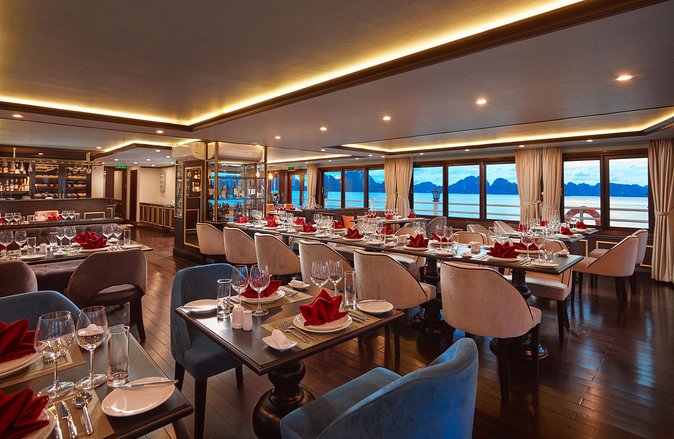 Bai Tu Long bay Luxury Cruise 2D/1N: Less touristy places, Kayaking, full meals - Who will enjoy this cruise most