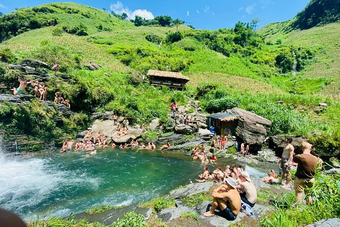 Best Seller Ha Giang Loop Motobike Tour 4d3n/ 3d2n Small Group - Food, accommodation, and practical comfort