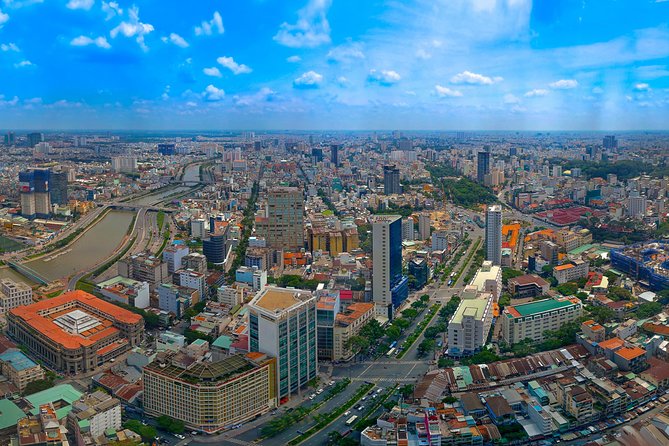Bitexco Financial Tower: Saigon Skydeck General Admission Ticket - Interactive maps and displays