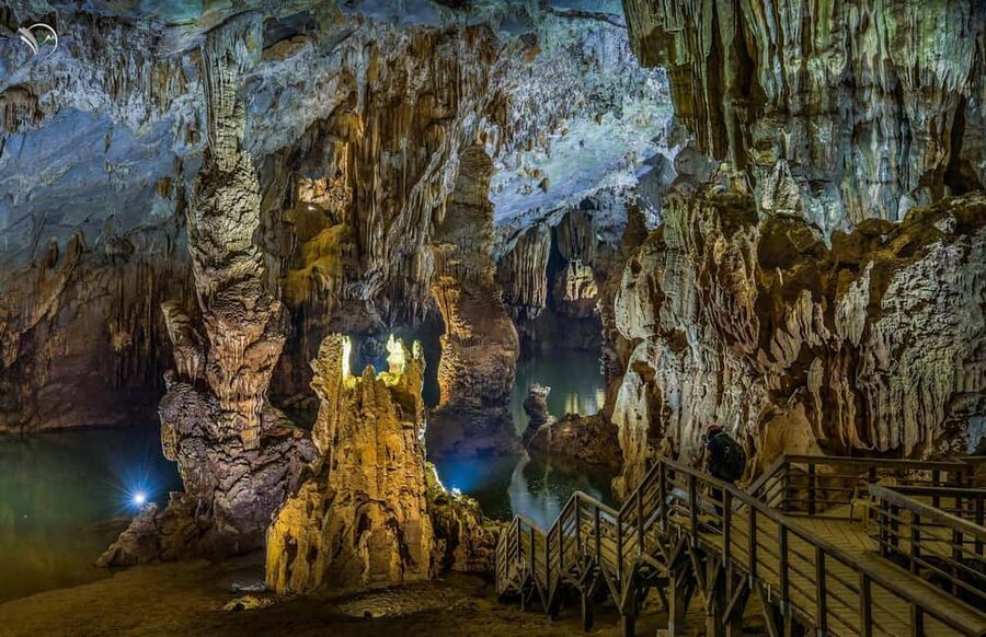Boat Ride Phong Nha Cave & Vietnam’s Historic Command Cave - Walking the 2.5-hour K Trail