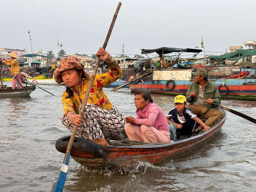 Can Tho: Floating Market, Canal, Cacao Farm & Mekong' Life - Through water coconut canals