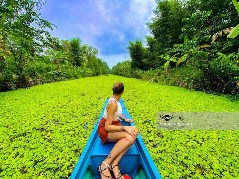 Can Tho: Lung Ngoc Hoang Nature Reserve & Forest Tour - A boat ride through green canals