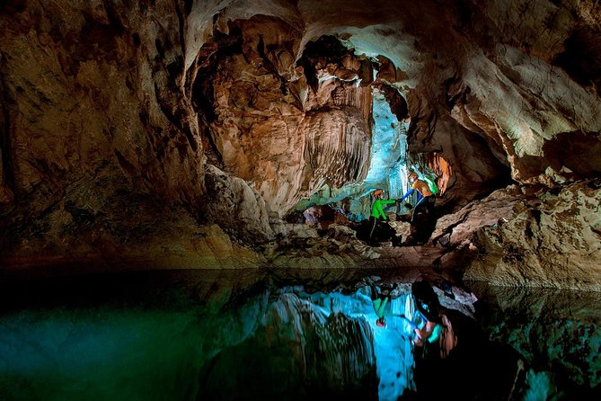 Cha Loi Cave 1 day like Tazan in the Jungle - Lunch at Khe Sung Village