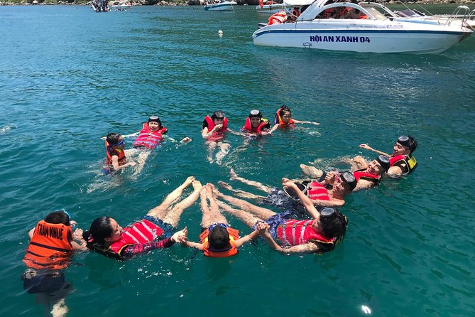 Cham Island Snorkeling Daily Group Tour, Sunbathing, nice beaches - Crossing by speedboat to Cu Lao Cham