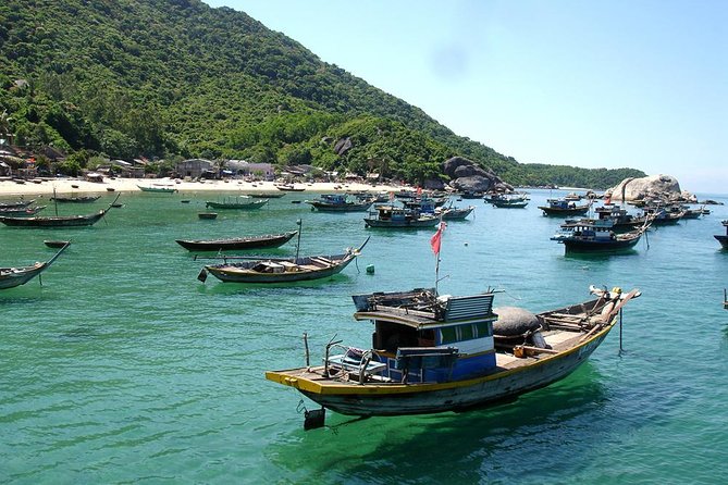Cham Island Tour Snorkeling -Sunbathing - Nice Beach - Speedboat - Guide service and communication