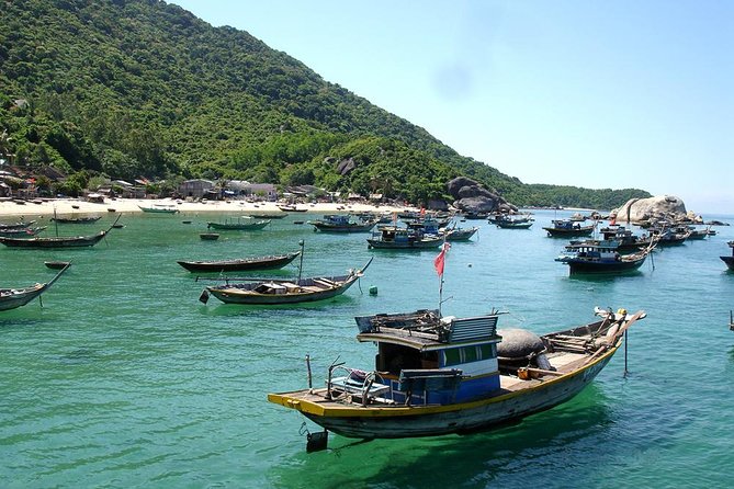 Cham Island Tour Snorkeling -Sunbathing - Nice Beach - Speedboat - Picking the right month and day