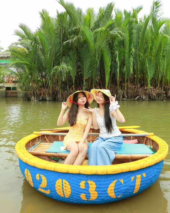 Coconut Boat Hoi An - Why an early start makes a difference