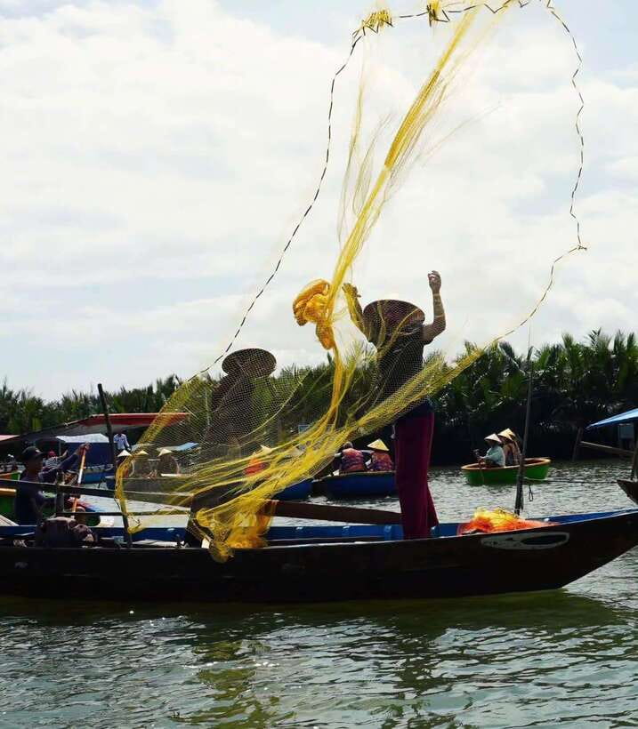 Coconut Boat Hoi An - Finding the right Coconut Island meeting point