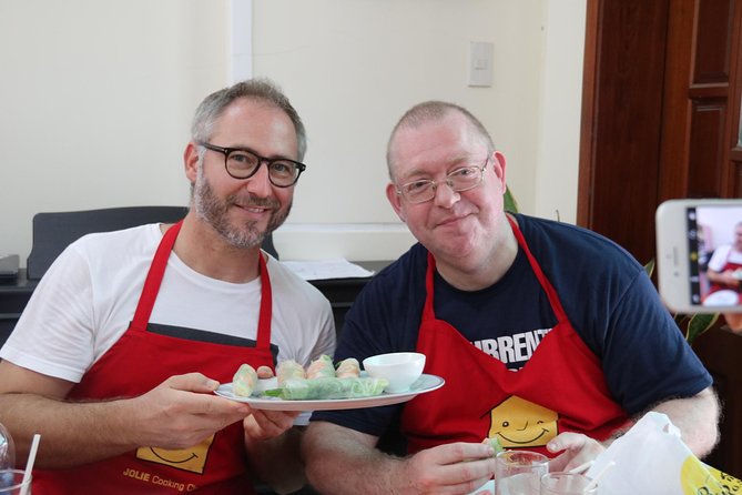 Cooking with Jolie in Hoi An - Group size, pace, and atmosphere