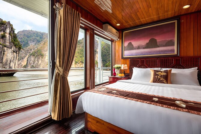 CozyBay Boutique 2D1N Kayak, Swiming ,Titop, Cave, Expressway way - Early morning views and the pearl farm
