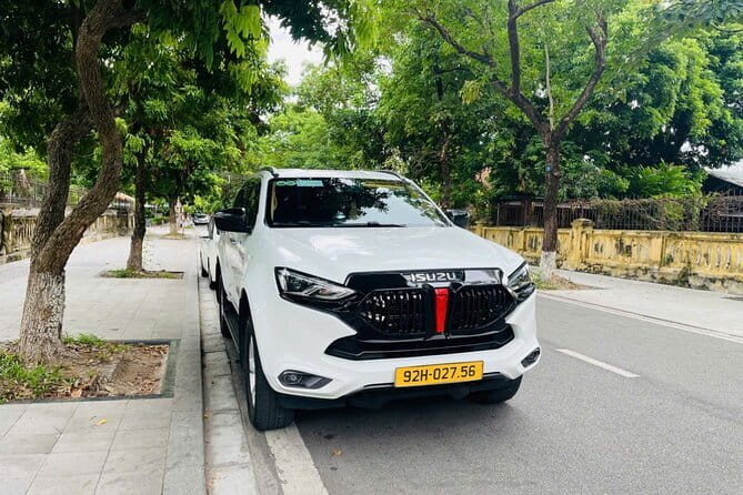 Da Nang Airport Arrival Private transfer to Hoi An - Pickup from a hotel or train station