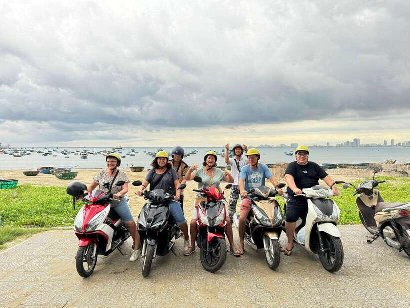 Da Nang City Street Food Private Tour With Local Students - The food route: market stalls, restaurants, seafood, and sweets
