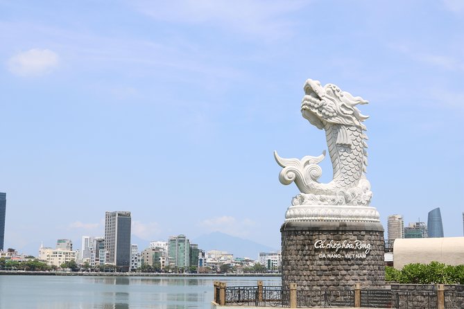 Da Nang City Tour Motorbike/Scooter & Sightseeing By Lady Rider - My Khe Beach: a short pause by the sea