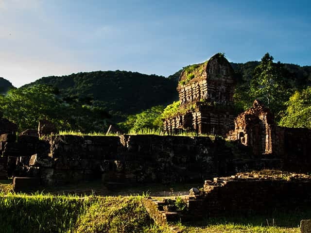 Da Nang: Half-day Journey To My Son Sanctuary - Two hours on foot, with heat and photography