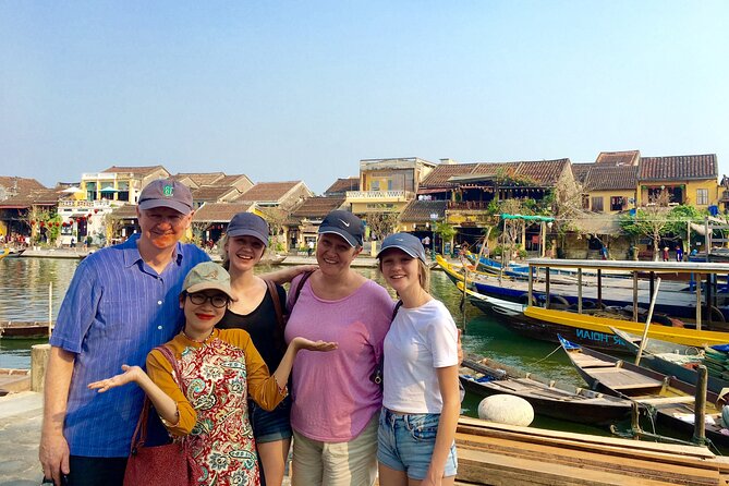 Da Nang & Hoi An: Food, Sightseeing, Culture & Hidden Gems - Vietnamese coffee with a local pause