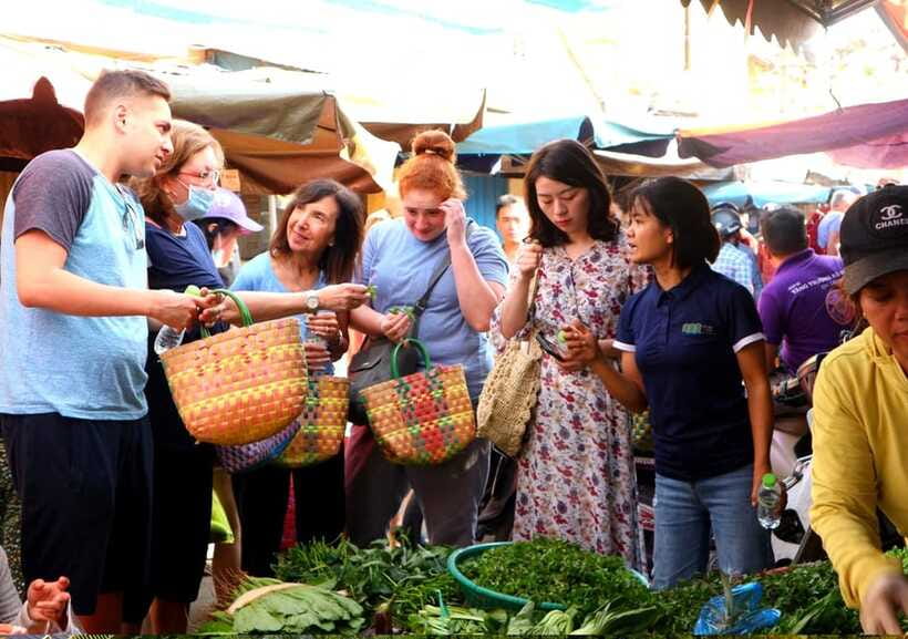 Da Nang/Hoi An: Market Tour, Basket Boat Ride, Cooking Class - The cooking class is the main event