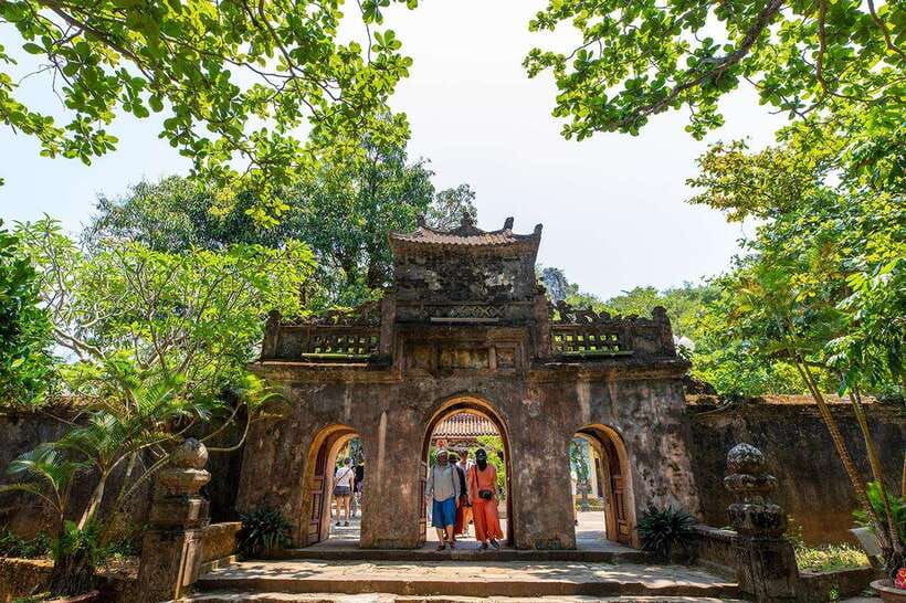 Da Nang: Marble Mountains And Son Tra Peninsula Exploration - Practical details that will improve the day