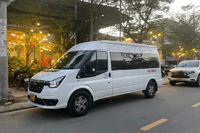 Da Nang to Hoi An ancient town by private transfer - Airport pickup with your name at the entrance