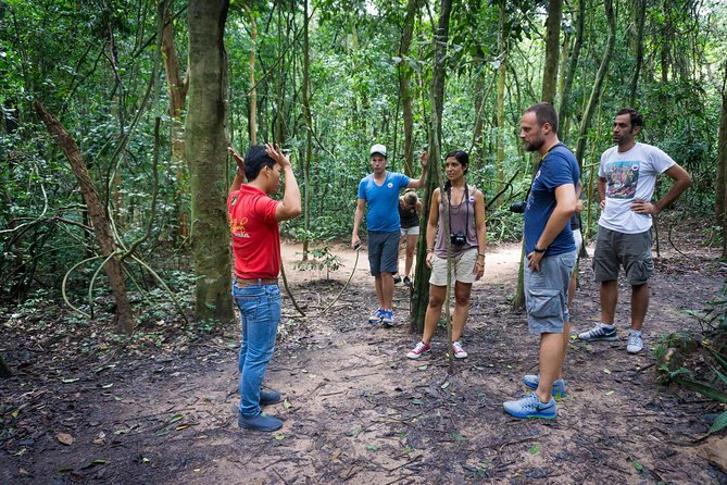 Daily Small Group Tour to Saigon City and Cu Chi Tunnels - The guide makes the difference