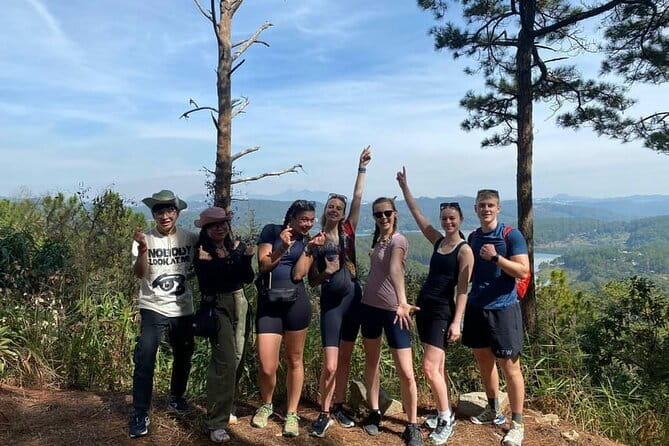 Dalat: Cloud Hunting & Sunrise Trekking to Hon Ho Mountain - Practical preparation for a 4:00 am pickup