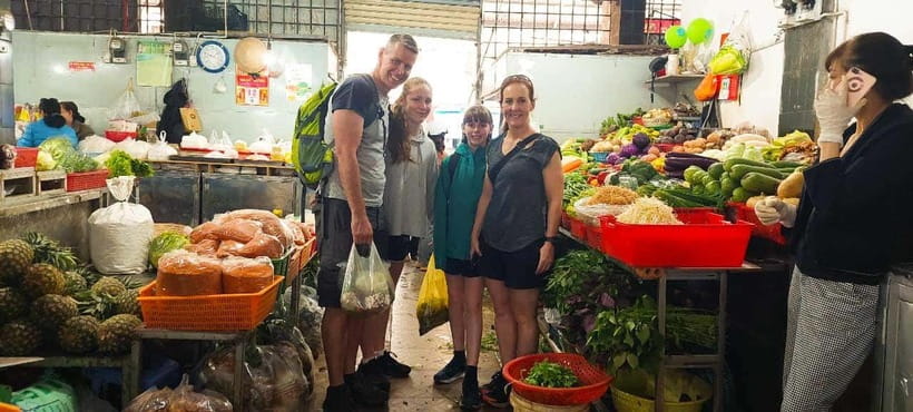 Dalat: Home Cooking Class with Central Market Tour - Key points at a glance
