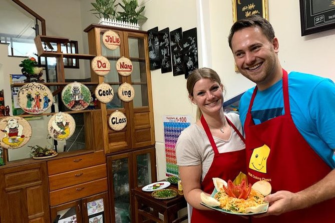 DaNang Farm-to-Table Cooking Class with Market and Coffee Tasting - The vegetable village and the local farming stop
