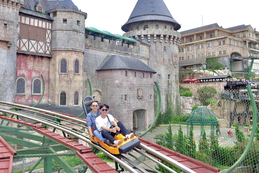 Danang: Golden Bridge by Private Car or Bus w hotel pickup - Reaching Ba Na Hills from Da Nang