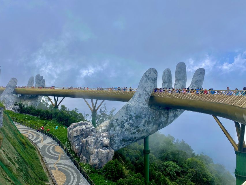 Danang: Golden Bridge by Private Car or Bus w hotel pickup - Private car or shared shuttle?