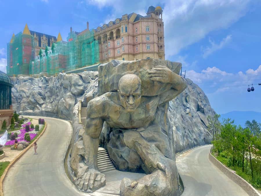 Danang: Golden Bridge by Private Car or Bus w hotel pickup - Who this service suits best
