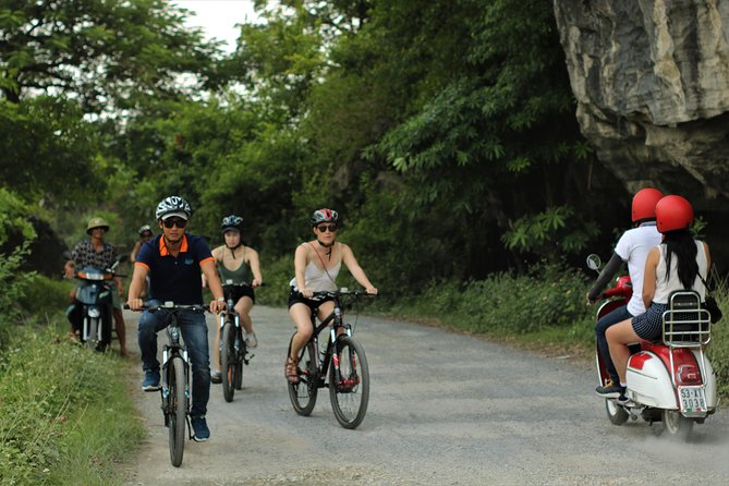 Discover Trang An Natural World Heritage, Bich Dong Pagoda, Cycling Day Tour - Cycling through Tam Coc’s rice fields