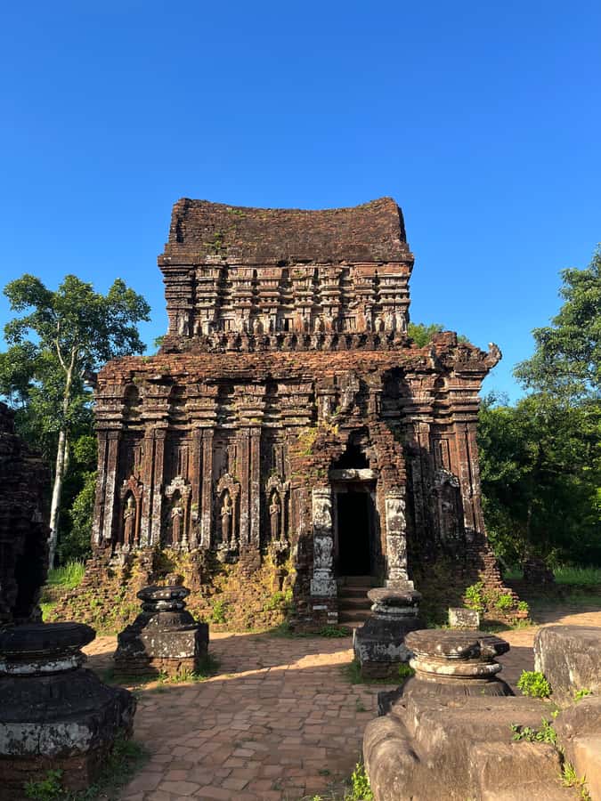 Early My Son tour/transfer to avoid crowd and the heat - Entering the Champa sanctuary
